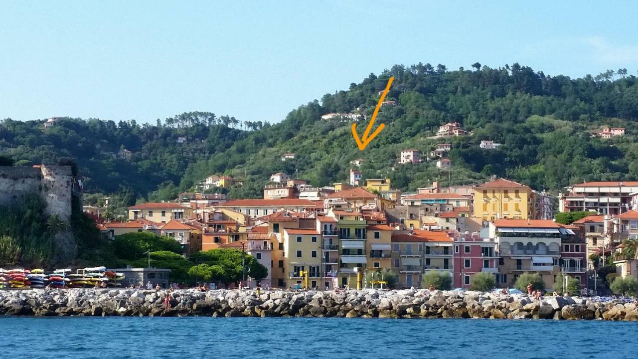 فيلا La Torretta ليريسي المظهر الخارجي الصورة